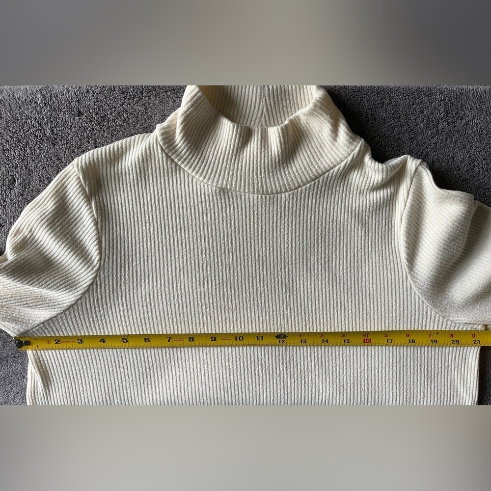 Madewell Antique Cream Mock Neck Bubble Sleeve Ribbed Knit Top Women Size L - Picture 4 of 8